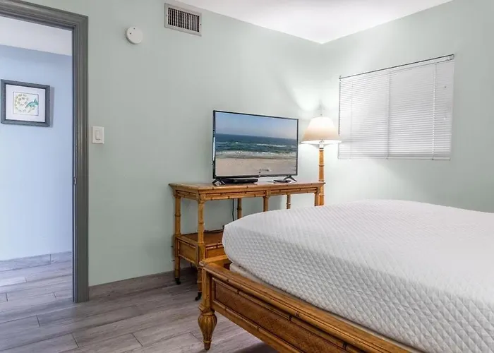 Apartment Gulf Tower Unit 8b Gulf Shores
