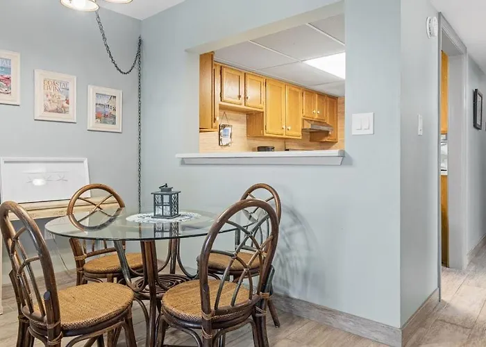 Gulf Tower Unit 8b Apartment